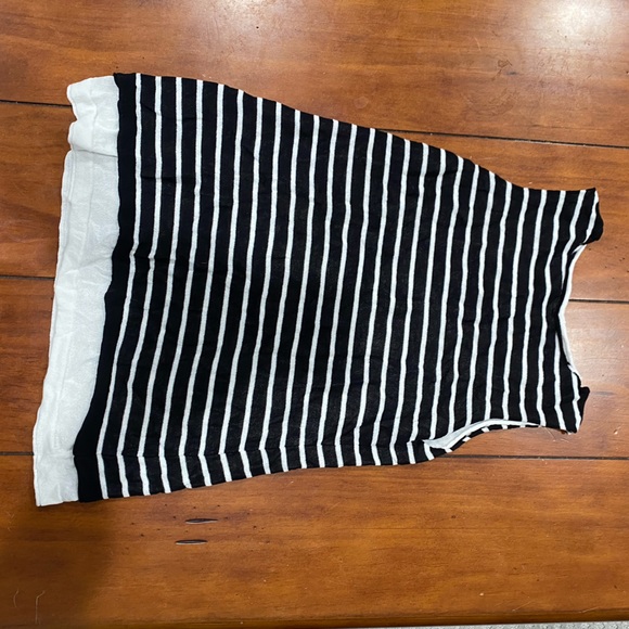 Top - Picture 3 of 3